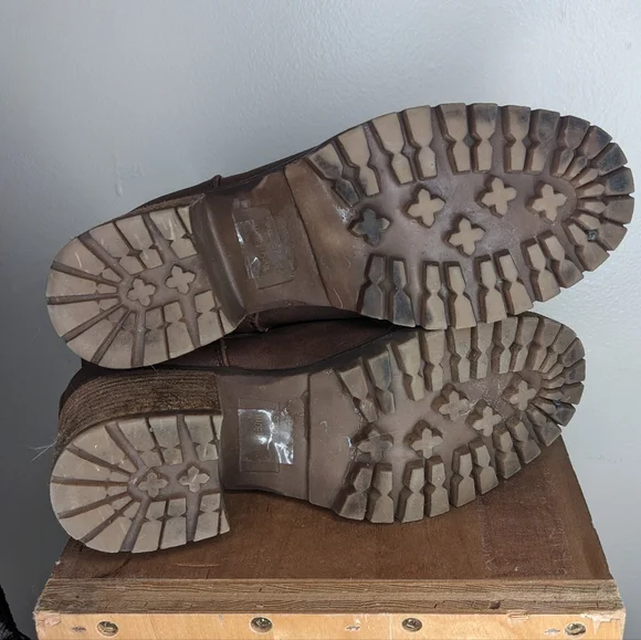 Winter Booties - Picture 3 of 7